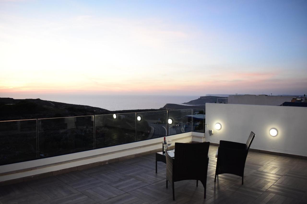 מליאהה Sunset And Seaview Apartment -Brand New מראה חיצוני תמונה
